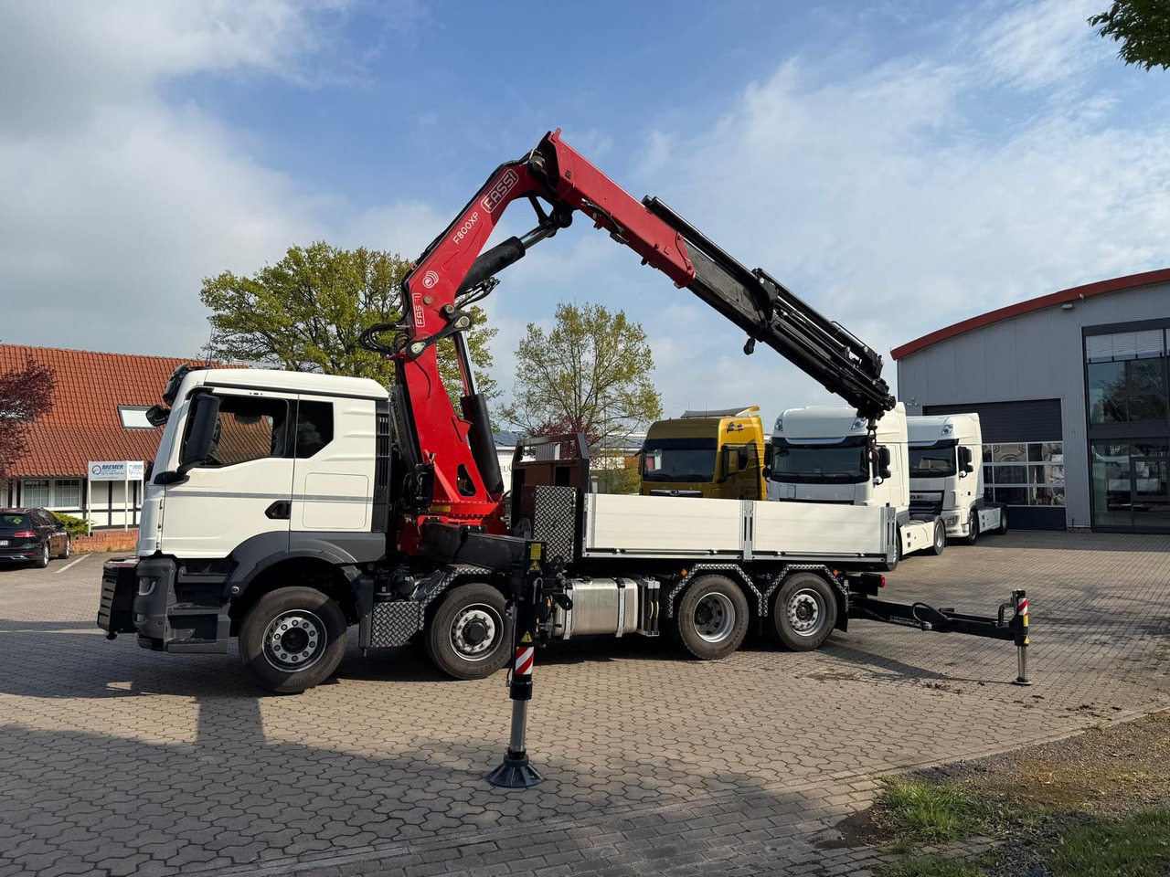 MAN 35.520 8x4 Kran Fassi F800, OHNE ABSTÜTZÜBERWACH - Madelveok/ Platvormveok, Kraanaga veoauto: pilt 3 MAN 35.520 8x4 Kran Fassi F800, OHNE ABSTÜTZÜBERWACH - Madelveok/ Platvormveok, Kraanaga veoauto: pilt 3