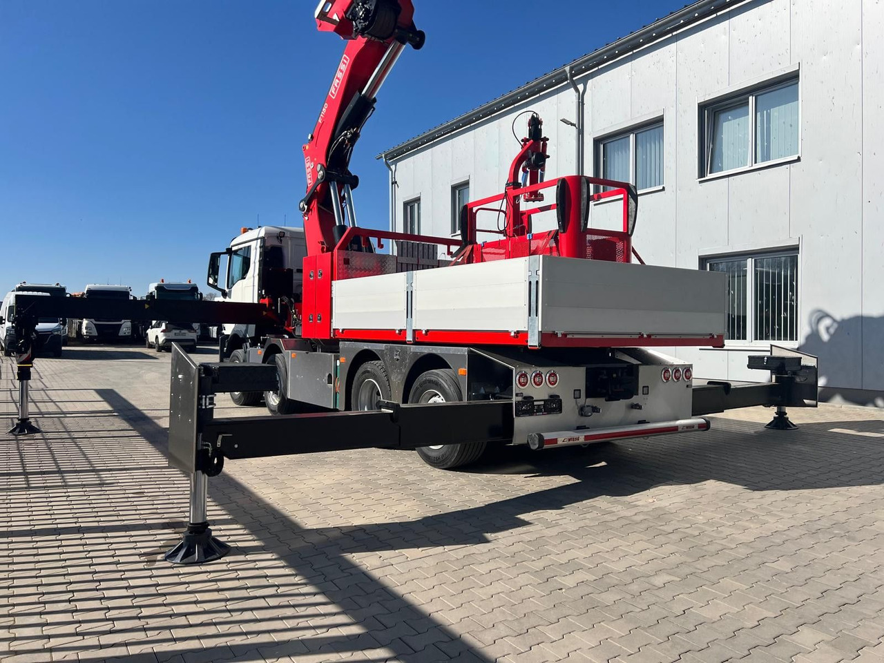MAN 8x4 mit F1150RA.2.28 L616 Winde - Madelveok/ Platvormveok, Kraanaga veoauto: pilt 3 MAN 8x4 mit F1150RA.2.28 L616 Winde - Madelveok/ Platvormveok, Kraanaga veoauto: pilt 3