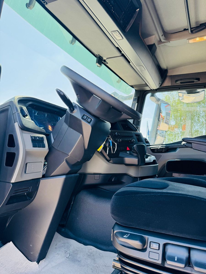 MAN TGS 32.510 mit F710 Frontkran sofort - Madelveok/ Platvormveok, Kraanaga veoauto: pilt 4 MAN TGS 32.510 mit F710 Frontkran sofort - Madelveok/ Platvormveok, Kraanaga veoauto: pilt 4