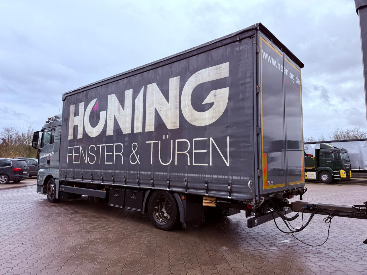 MAN TGX 18.440 LL Volumen LKW mit Staplerhalterung MAN TGX 18.440 LL Volumen LKW mit Staplerhalterung - Tent veoauto: pilt 3 MAN TGX 18.440 LL Volumen LKW mit Staplerhalterung MAN TGX 18.440 LL Volumen LKW mit Staplerhalterung - Tent veoauto: pilt 3