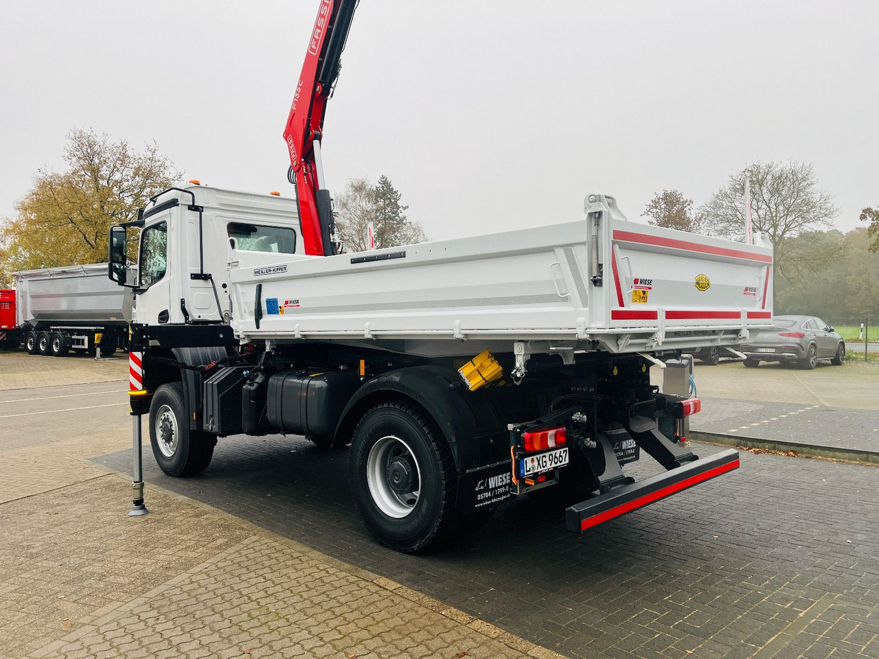 Mercedes-Benz Arocs 1835 4x4 Meiller Fassi F135 Kran Kipper - Kallurauto, Kraanaga veoauto: pilt 4 Mercedes-Benz Arocs 1835 4x4 Meiller Fassi F135 Kran Kipper - Kallurauto, Kraanaga veoauto: pilt 4