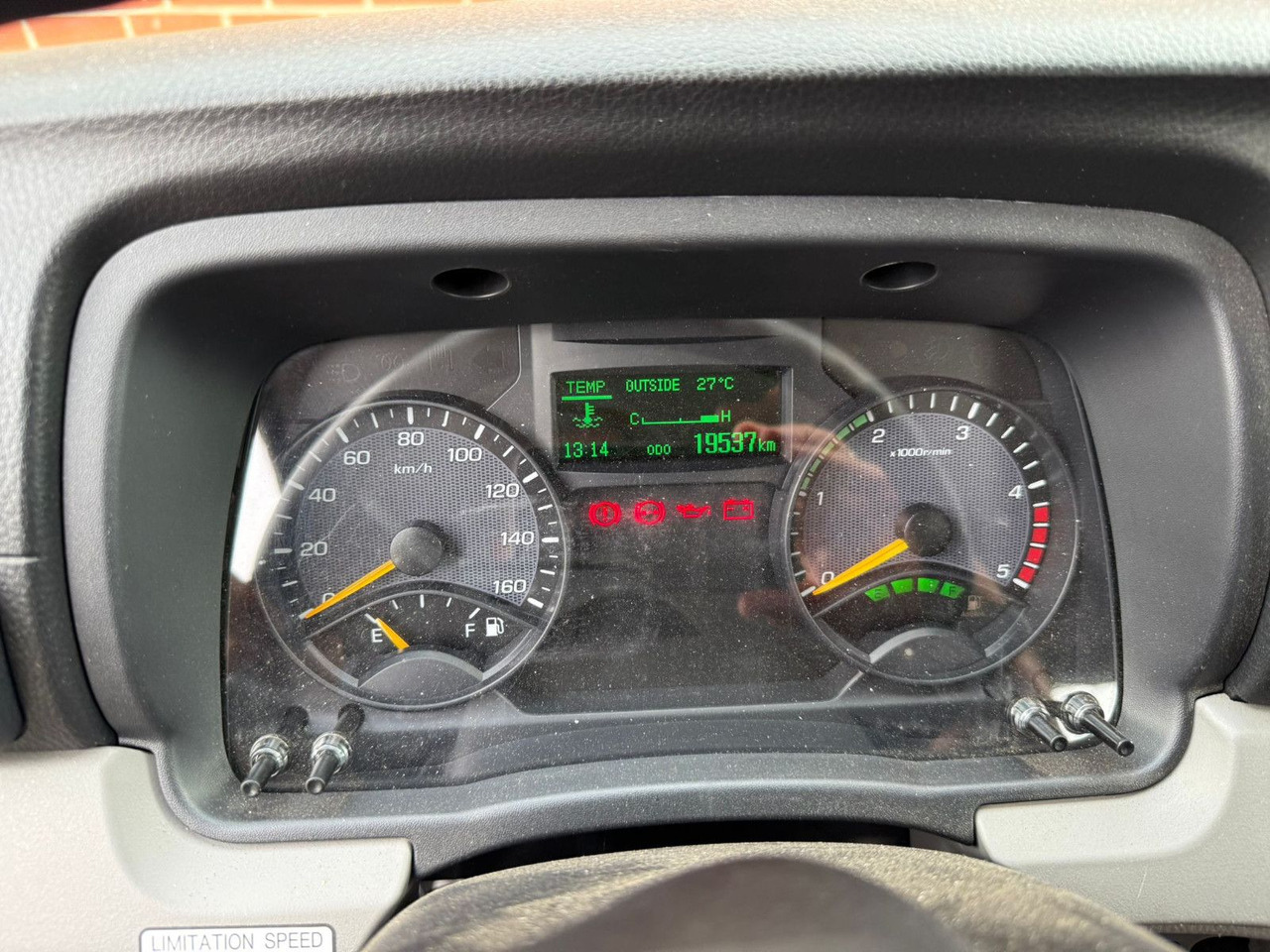 Mitsubishi Fuso Canter 7C18 Arbeitsbühnentransporter - Puksiirauto: pilt 4 Mitsubishi Fuso Canter 7C18 Arbeitsbühnentransporter - Puksiirauto: pilt 4