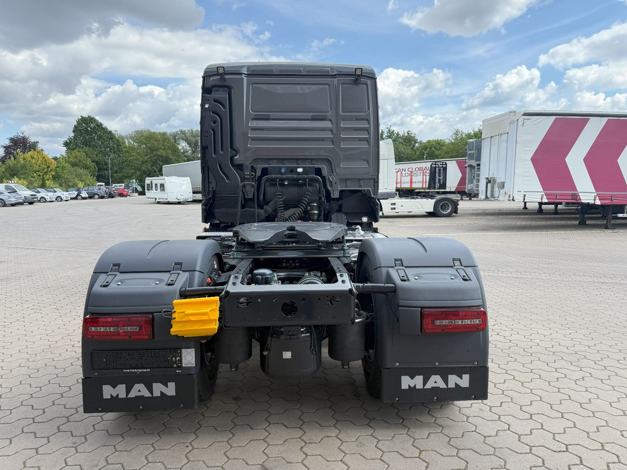 MAN TGX 18.480 4x2 HydroDrive Allrad mit Hydraulik - Sadulveok: pilt 5 MAN TGX 18.480 4x2 HydroDrive Allrad mit Hydraulik - Sadulveok: pilt 5