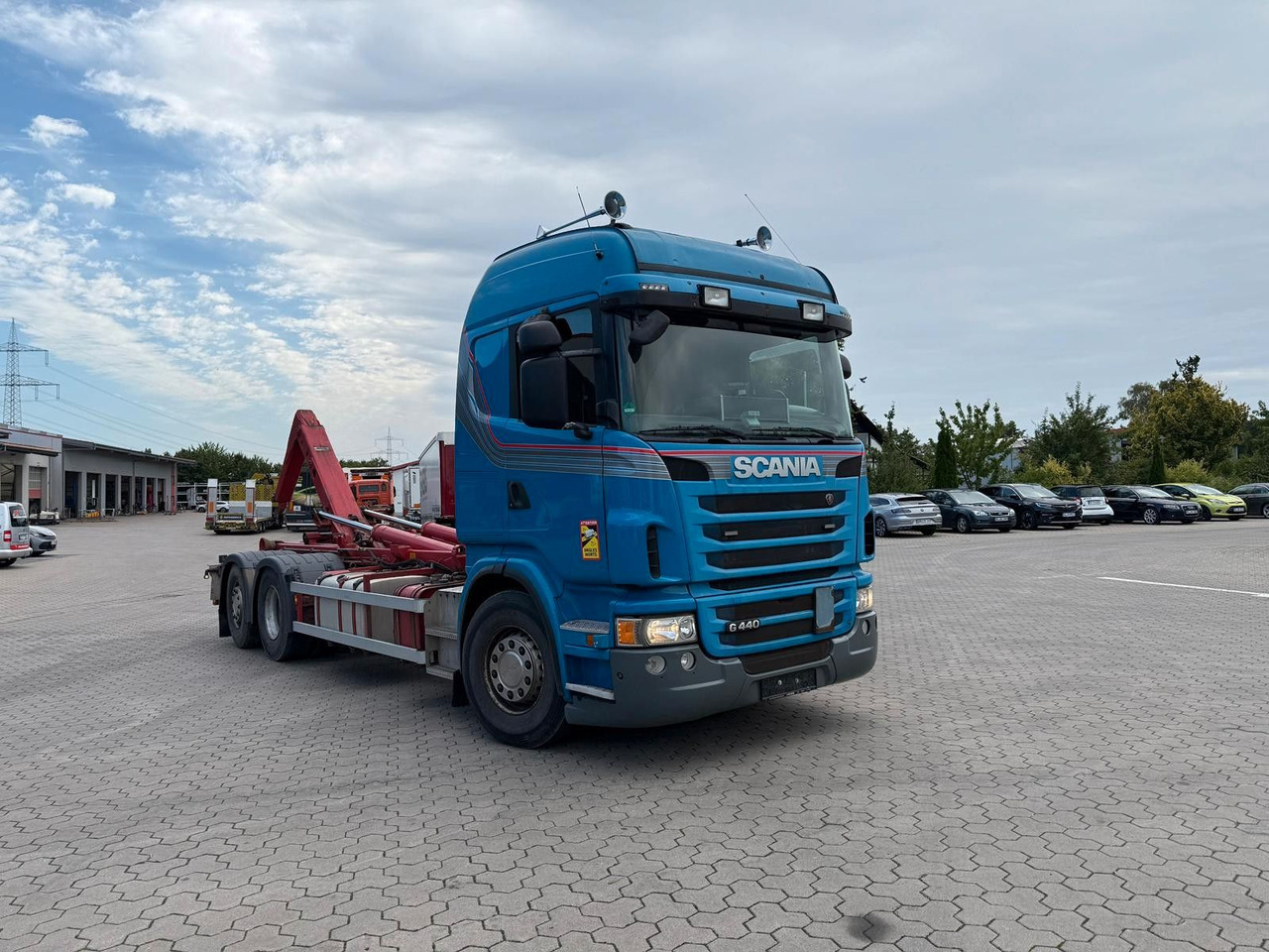 Scania G440 Abrollkipper/Hakenlift - Konkstõstukiga veoauto: pilt 3 Scania G440 Abrollkipper/Hakenlift - Konkstõstukiga veoauto: pilt 3