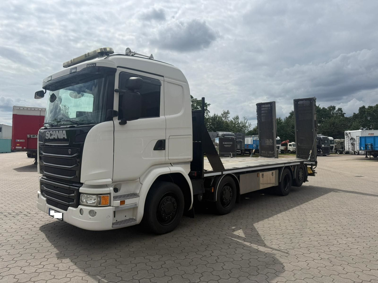 Scania G450 Baumaschinentransporter mit Rampen - Madelveok/ Platvormveok: pilt 2 Scania G450 Baumaschinentransporter mit Rampen - Madelveok/ Platvormveok: pilt 2