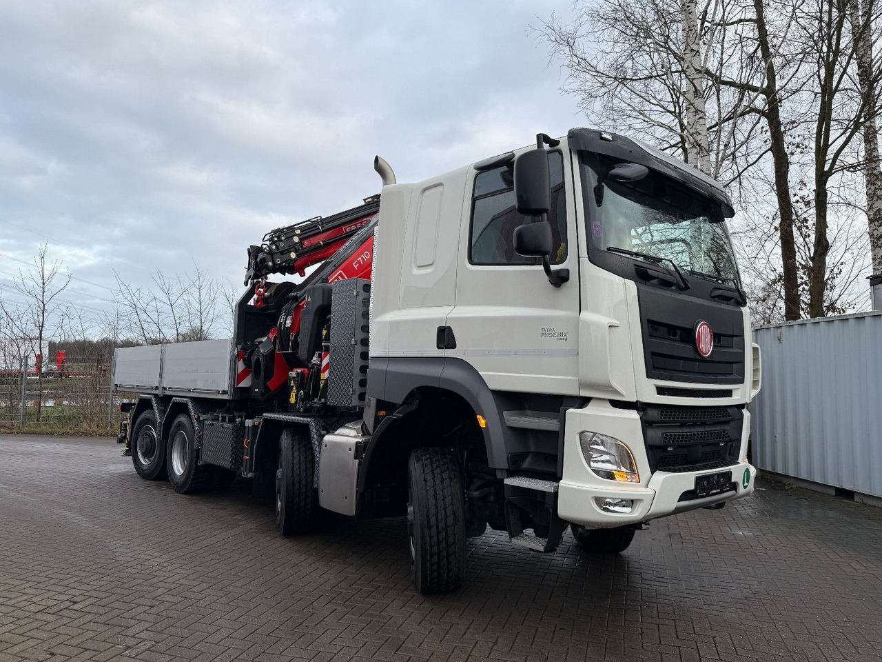 Tatra 41.500 8x8 Phoenix Fassi F710 Kran - Madelveok/ Platvormveok, Kraanaga veoauto: pilt 1 Tatra 41.500 8x8 Phoenix Fassi F710 Kran - Madelveok/ Platvormveok, Kraanaga veoauto: pilt 1