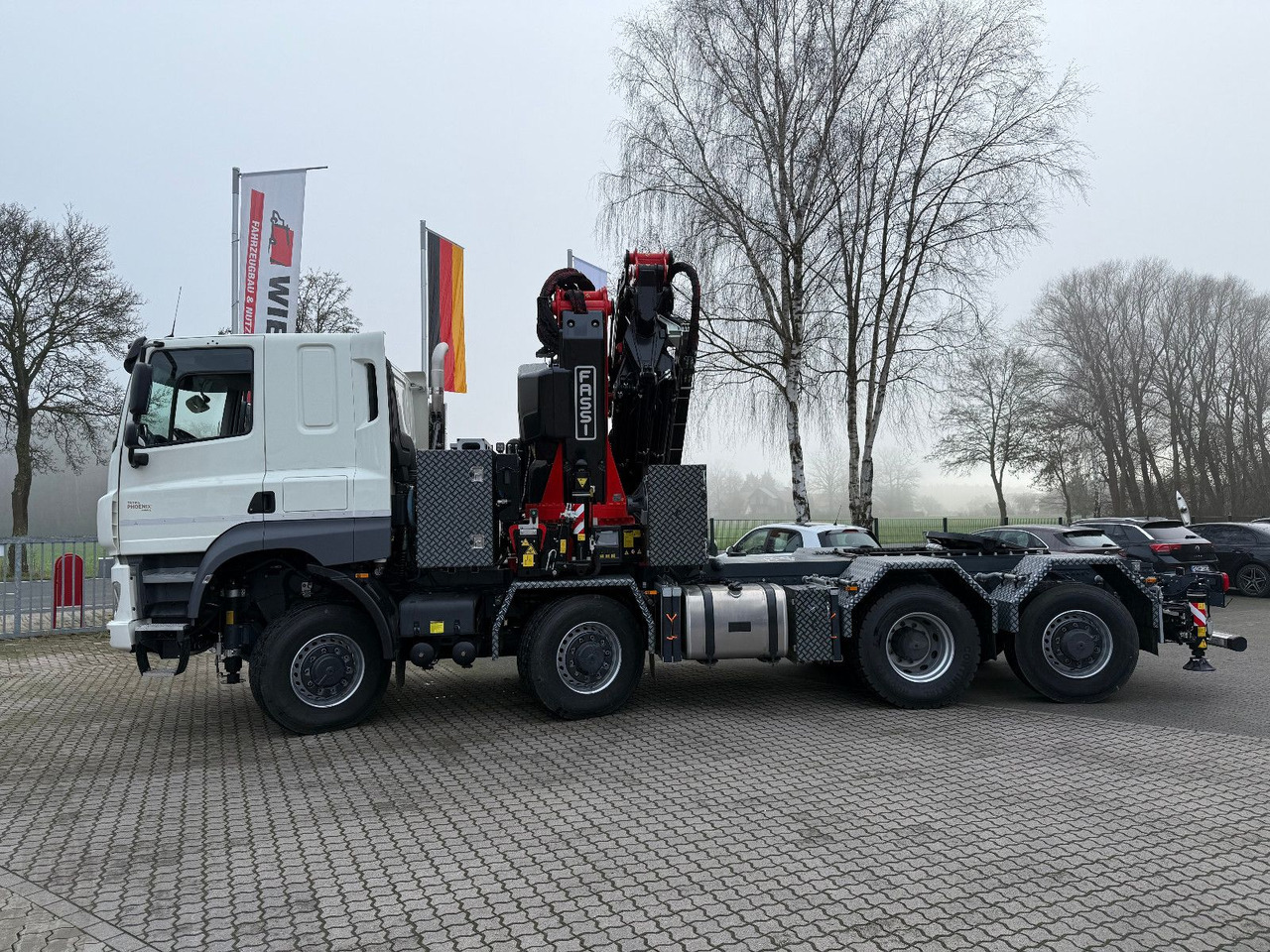 Tatra 41.500 8x8 Phoenix Fassi F710 Kran - Madelveok/ Platvormveok, Kraanaga veoauto: pilt 2 Tatra 41.500 8x8 Phoenix Fassi F710 Kran - Madelveok/ Platvormveok, Kraanaga veoauto: pilt 2