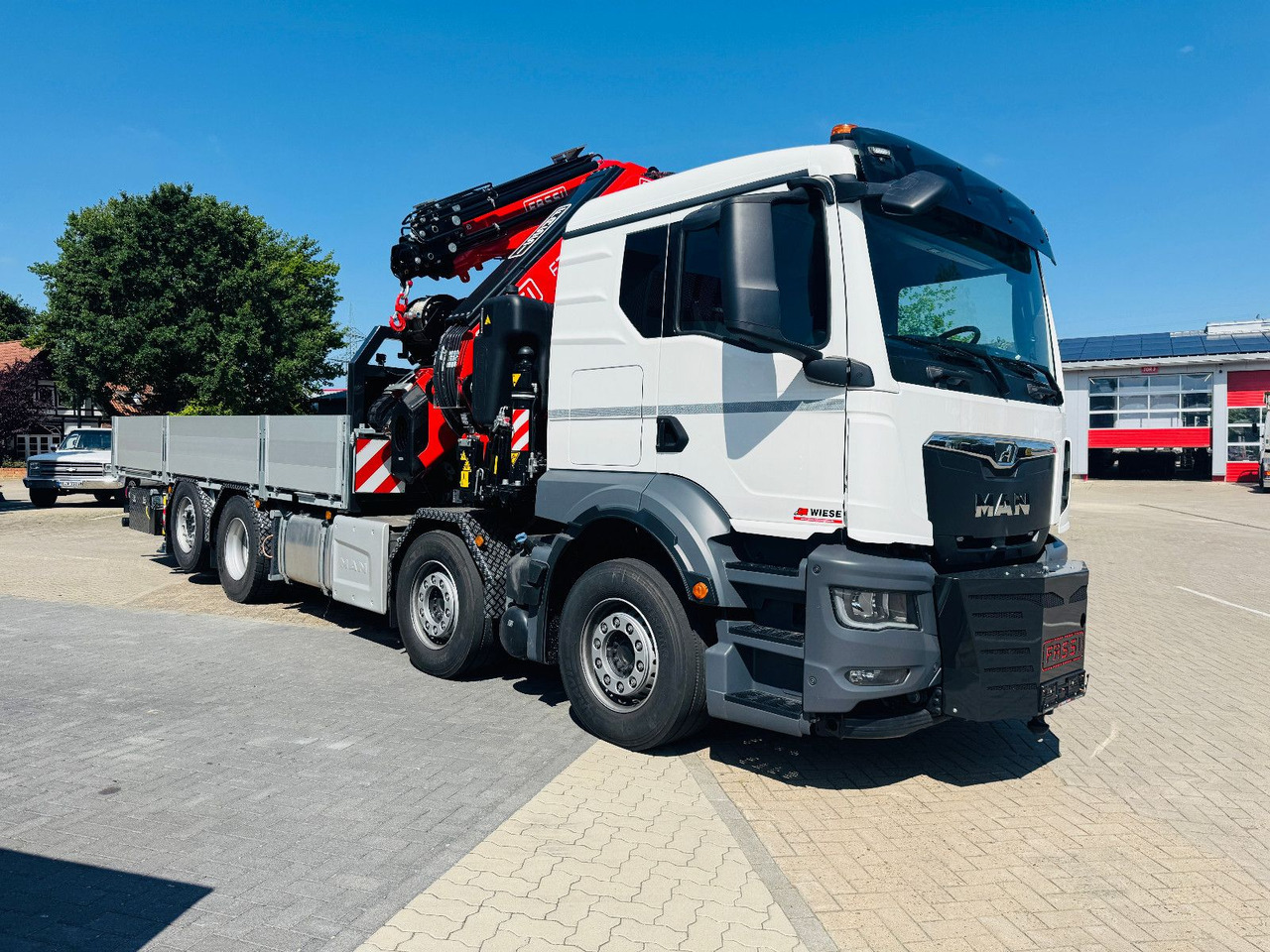 MAN TGS 32.510 mit F710 Frontkran sofort - Veoauto, Kraanaga veoauto: pilt 1 MAN TGS 32.510 mit F710 Frontkran sofort - Veoauto, Kraanaga veoauto: pilt 1