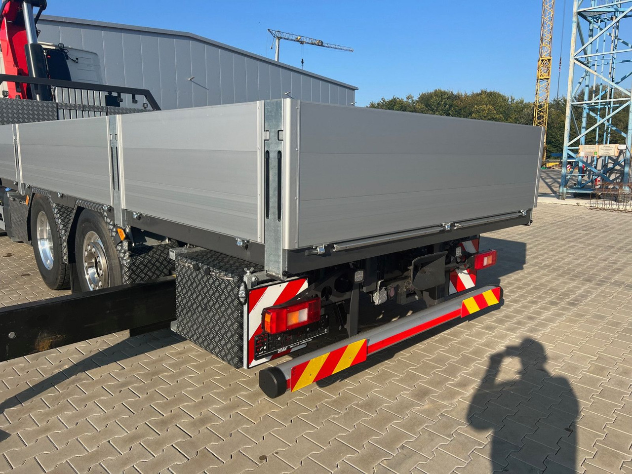 Volvo FH 500 8x2 Kran F710 RA2.26 - Veoauto, Kraanaga veoauto: pilt 3 Volvo FH 500 8x2 Kran F710 RA2.26 - Veoauto, Kraanaga veoauto: pilt 3