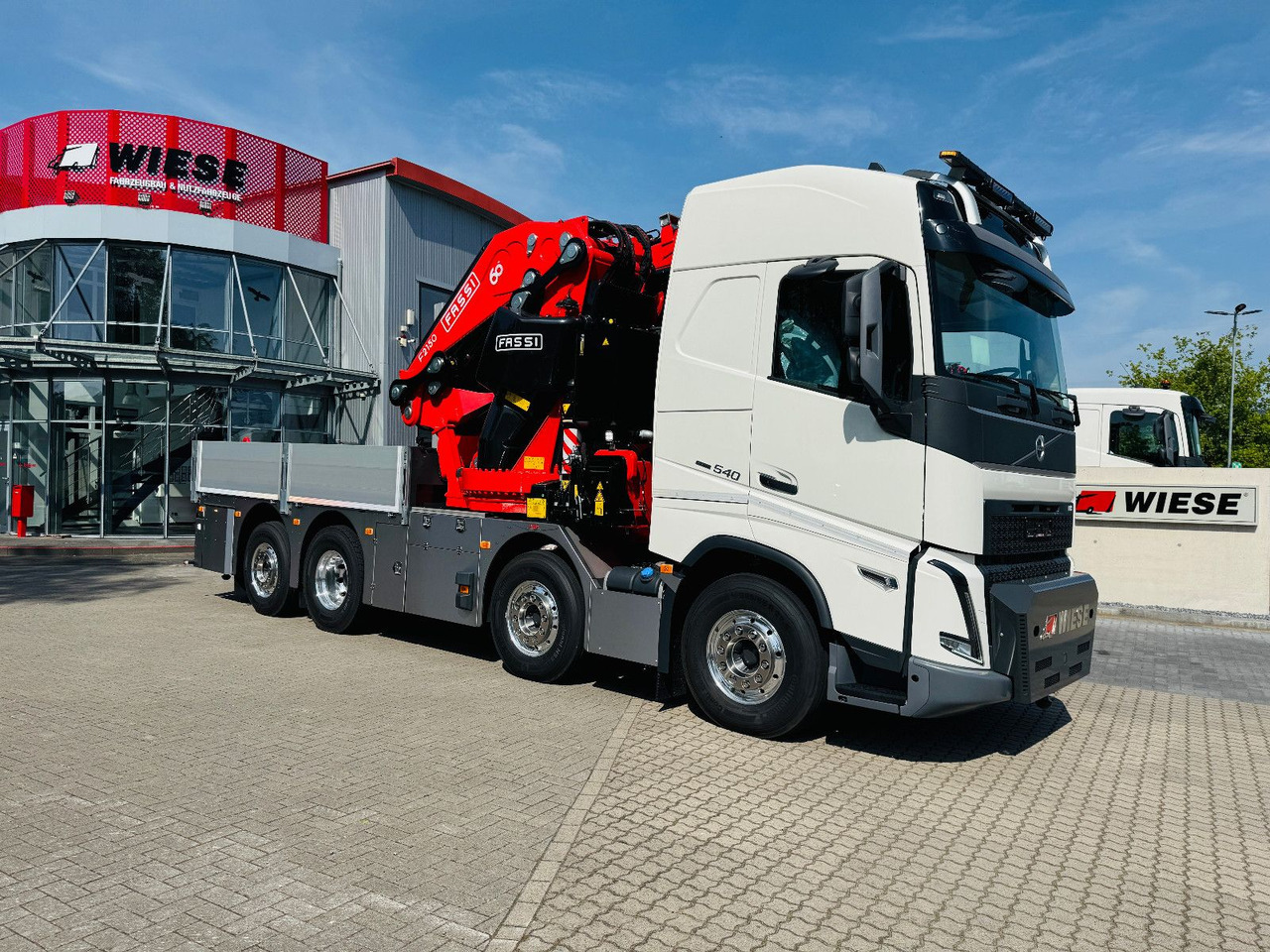 Volvo FH 540 mit Fassi F2150RAL Fly Jib + Winde - Kraanaga veoauto: pilt 2 Volvo FH 540 mit Fassi F2150RAL Fly Jib + Winde - Kraanaga veoauto: pilt 2