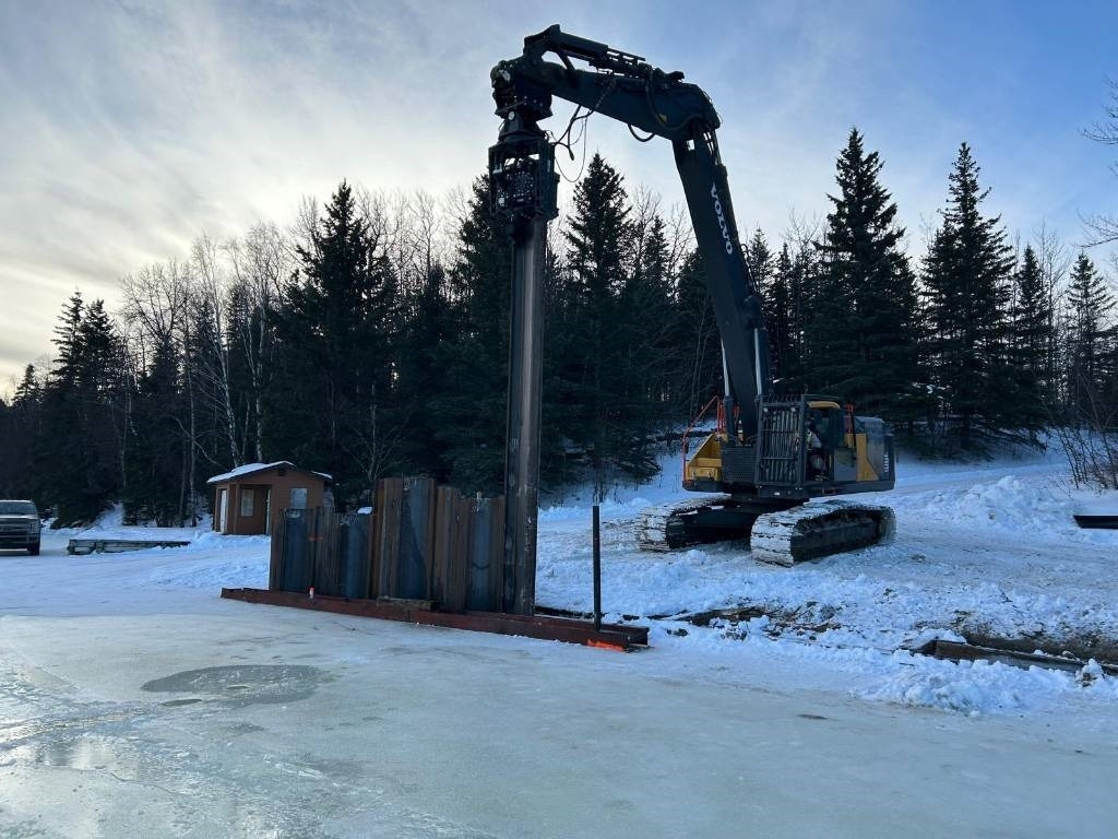 AJCE EUROPE AVH40ST Vibro Hammer Sheet Pile Driver - Ramm: pilt 1 AJCE EUROPE AVH40ST Vibro Hammer Sheet Pile Driver - Ramm: pilt 1