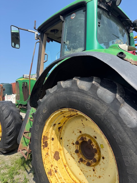 JOHN DEERE 6820 - Traktor: pilt 4 JOHN DEERE 6820 - Traktor: pilt 4