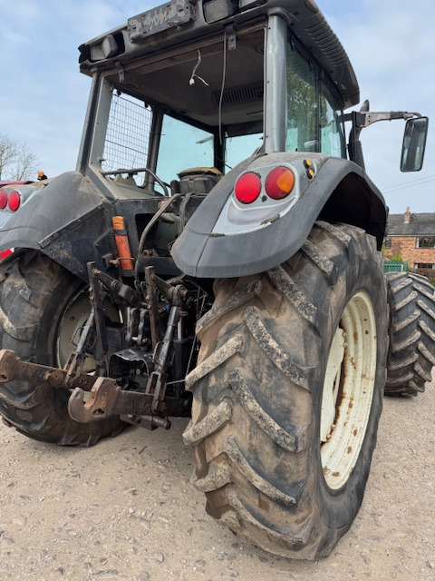 VALTRA T130 - Traktor: pilt 2 VALTRA T130 - Traktor: pilt 2