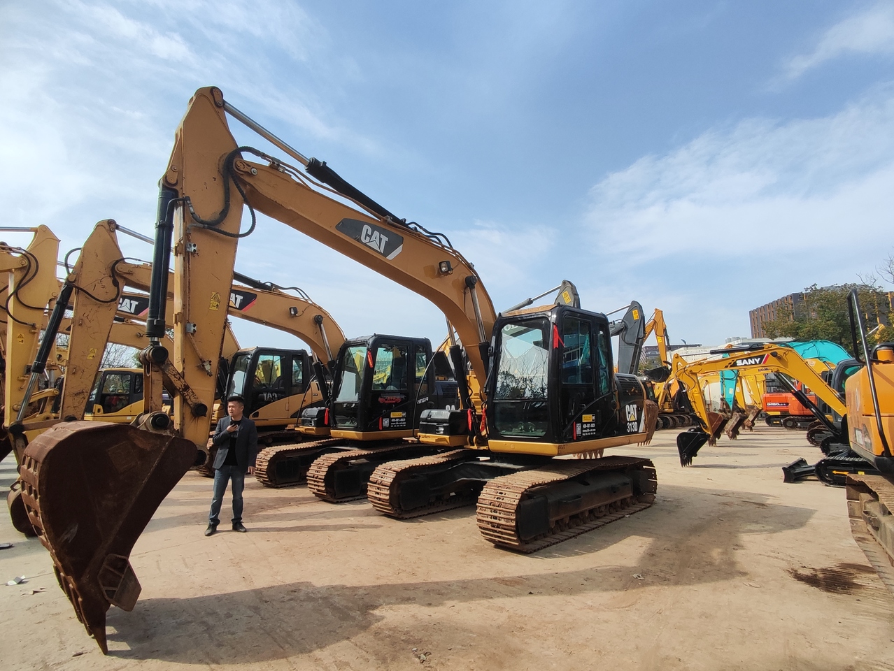 CATERPILLAR 313D - Lintekskavaator: pilt 1 CATERPILLAR 313D - Lintekskavaator: pilt 1