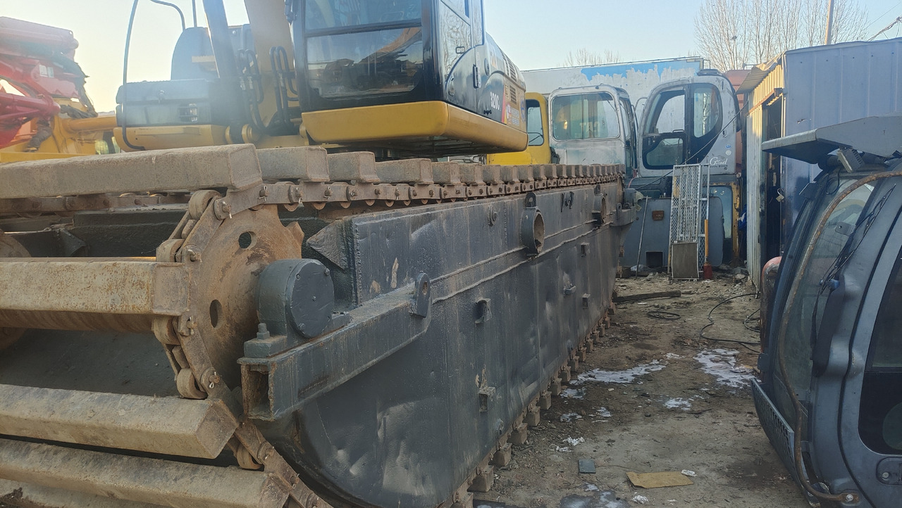 CATERPILLAR 320C - Külgepaigaldatav ekskavaator: pilt 2 CATERPILLAR 320C - Külgepaigaldatav ekskavaator: pilt 2