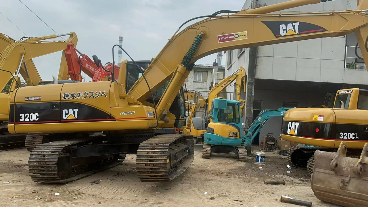 CATERPILLAR 320CL - Lintekskavaator: pilt 3 CATERPILLAR 320CL - Lintekskavaator: pilt 3
