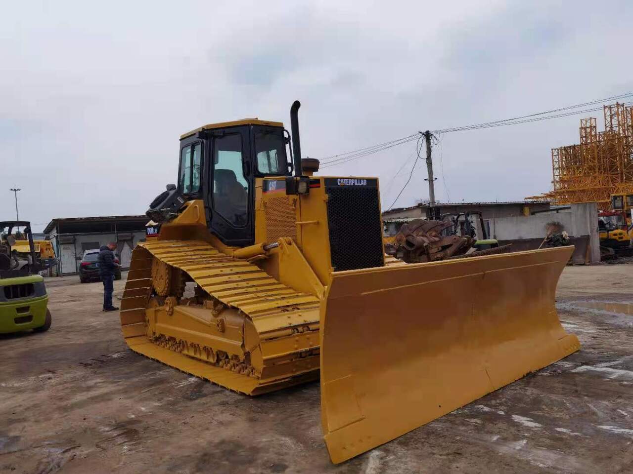 CATERPILLAR D6M - Buldooser: pilt 2 CATERPILLAR D6M - Buldooser: pilt 2