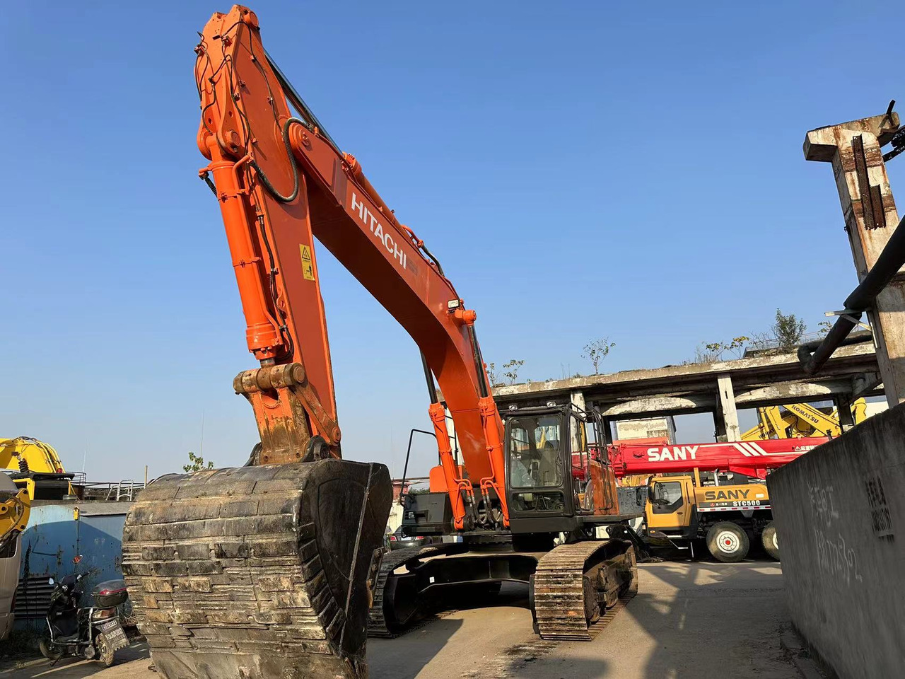 HITACHI ZX470LC-5G - Lintekskavaator: pilt 4 HITACHI ZX470LC-5G - Lintekskavaator: pilt 4