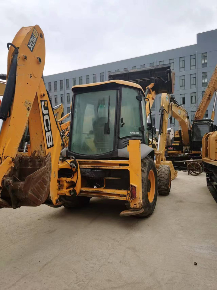 JCB 3CX - Ekskavaator-laadur: pilt 2 JCB 3CX - Ekskavaator-laadur: pilt 2