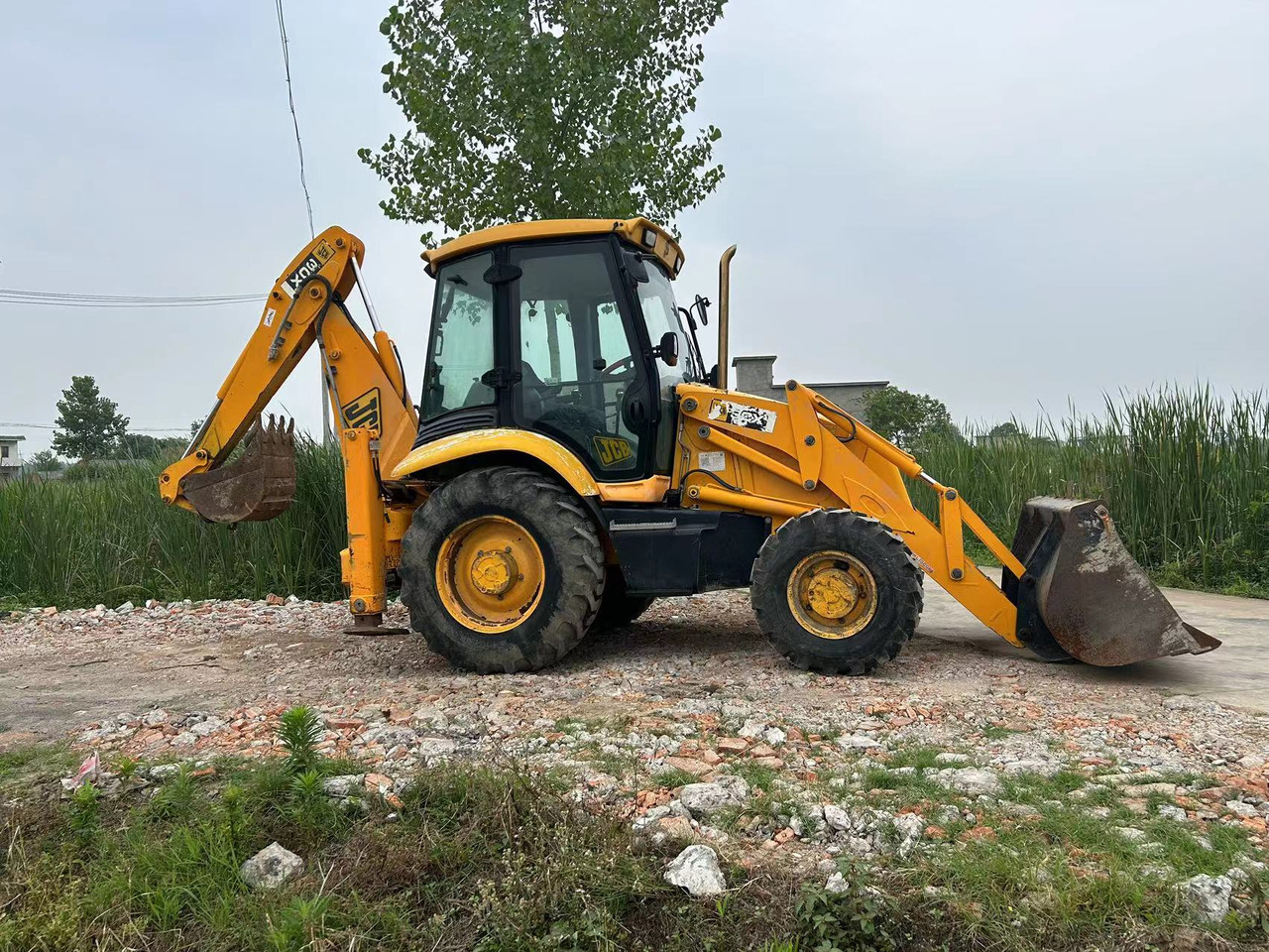 JCB 3CX - Ekskavaator-laadur: pilt 2 JCB 3CX - Ekskavaator-laadur: pilt 2