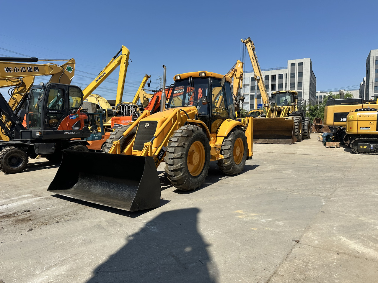 JCB 4CX - Ekskavaator-laadur: pilt 2 JCB 4CX - Ekskavaator-laadur: pilt 2
