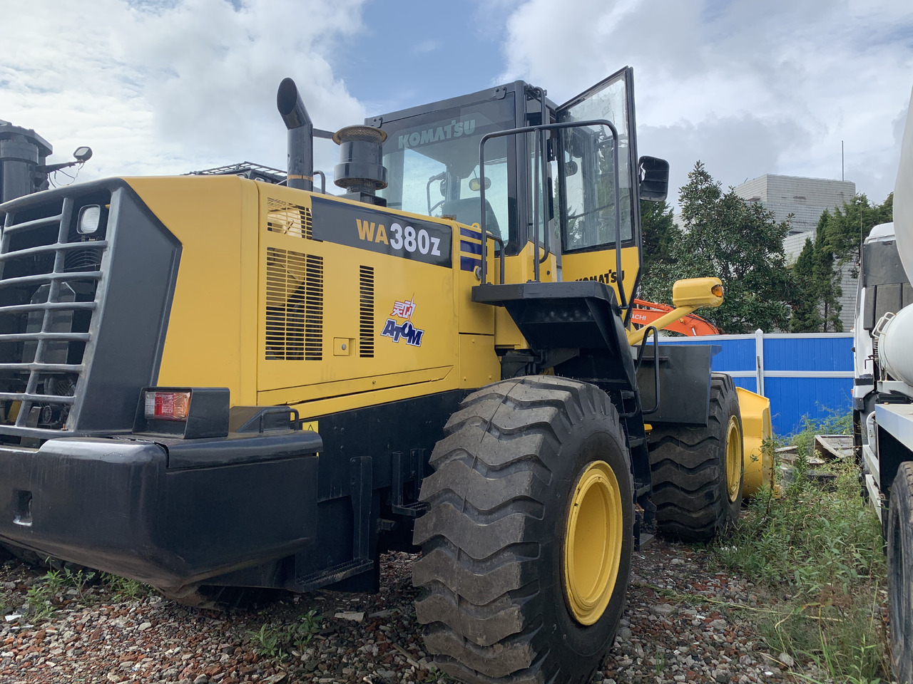 KOMATSU WA380Z - Rataslaadur: pilt 3 KOMATSU WA380Z - Rataslaadur: pilt 3