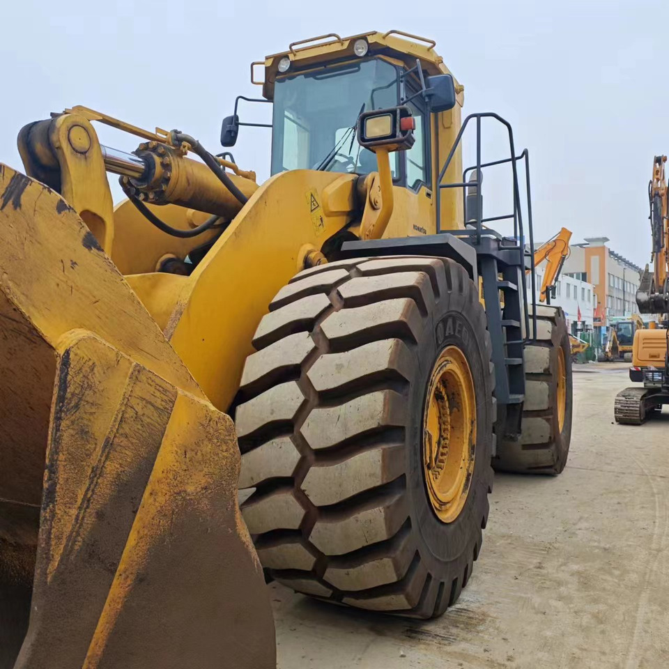 KOMATSU WA600-3 - Rataslaadur: pilt 4 KOMATSU WA600-3 - Rataslaadur: pilt 4