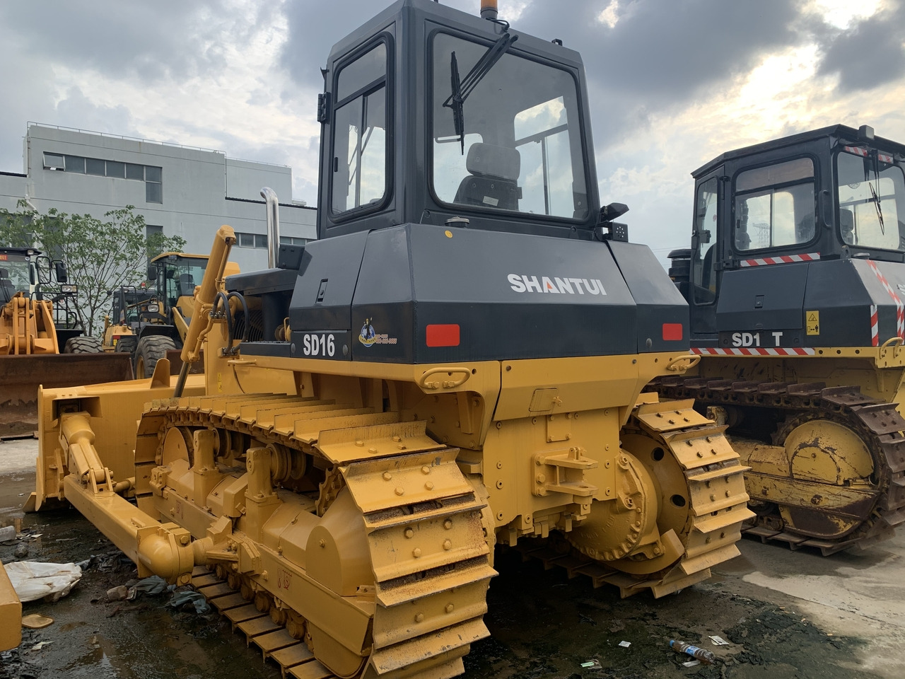 SHAN TUI SD16-bulldozer - Buldooser: pilt 3 SHAN TUI SD16-bulldozer - Buldooser: pilt 3