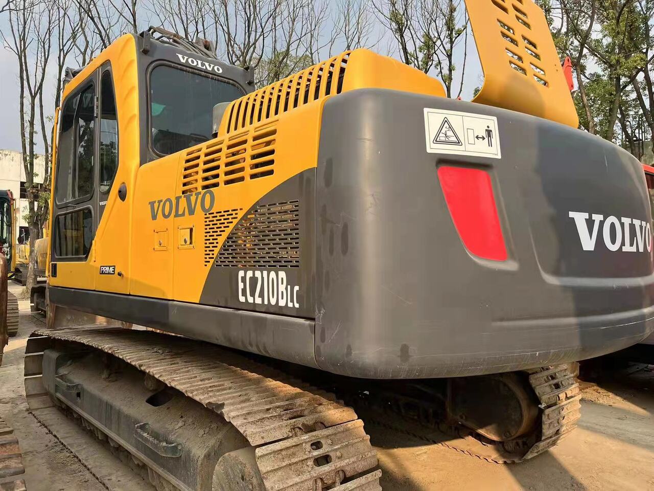 VOLVO EC210BLC - Lintekskavaator: pilt 3 VOLVO EC210BLC - Lintekskavaator: pilt 3