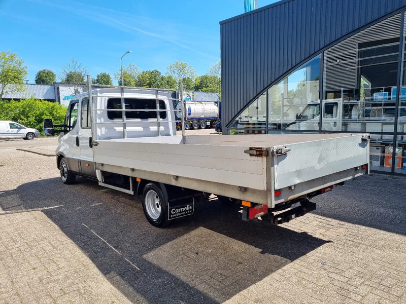 Iveco Daily 35C18 3.0D DC 6 zits Open laadbak 4.10m EURO 6 - Madelauto, Meeskonnaauto: pilt 5 Iveco Daily 35C18 3.0D DC 6 zits Open laadbak 4.10m EURO 6 - Madelauto, Meeskonnaauto: pilt 5
