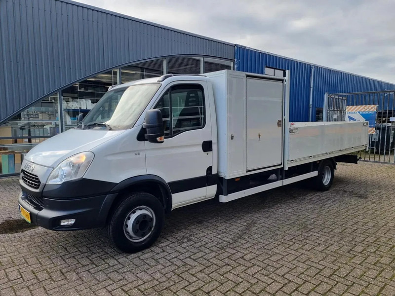 Iveco Daily 70C21 3.0D/ 204PS/ Radstand 475 cm/ Openlaadbak 4m - Madelauto: pilt 4 Iveco Daily 70C21 3.0D/ 204PS/ Radstand 475 cm/ Openlaadbak 4m - Madelauto: pilt 4
