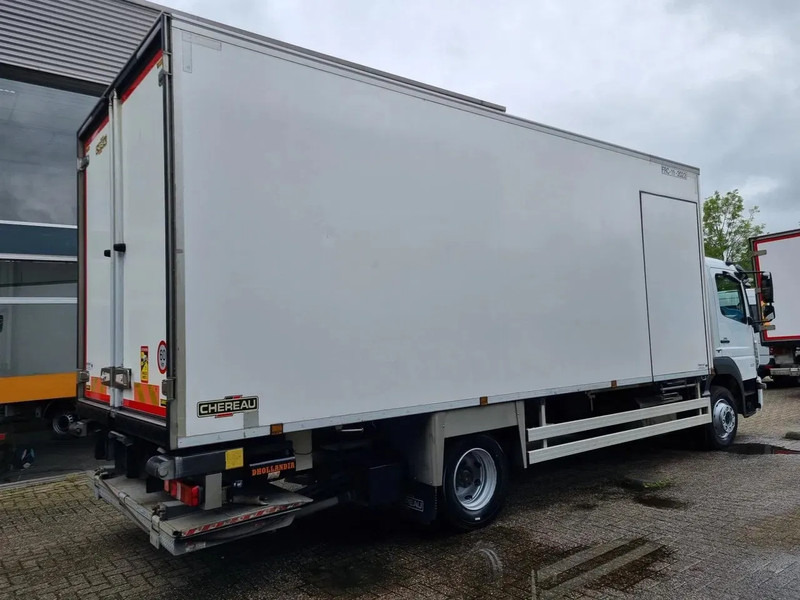 Mercedes-Benz Atego 1221 Kuhlkoffer/ Carrier 850/ Chereau/ ATP 2025 / LBW / EURO 6 - Külmutiga veoauto: pilt 3 Mercedes-Benz Atego 1221 Kuhlkoffer/ Carrier 850/ Chereau/ ATP 2025 / LBW / EURO 6 - Külmutiga veoauto: pilt 3