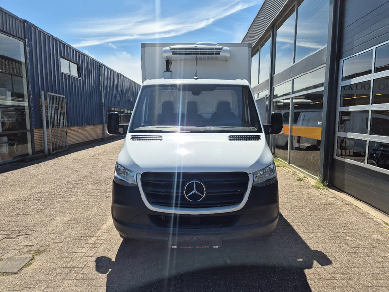 Mercedes-Benz Sprinter 315 CDI/ Kuhlkoffer/ TK V300 MAX/ LBW/ Stby230 - Tarbesõiduk külmik: pilt 4 Mercedes-Benz Sprinter 315 CDI/ Kuhlkoffer/ TK V300 MAX/ LBW/ Stby230 - Tarbesõiduk külmik: pilt 4