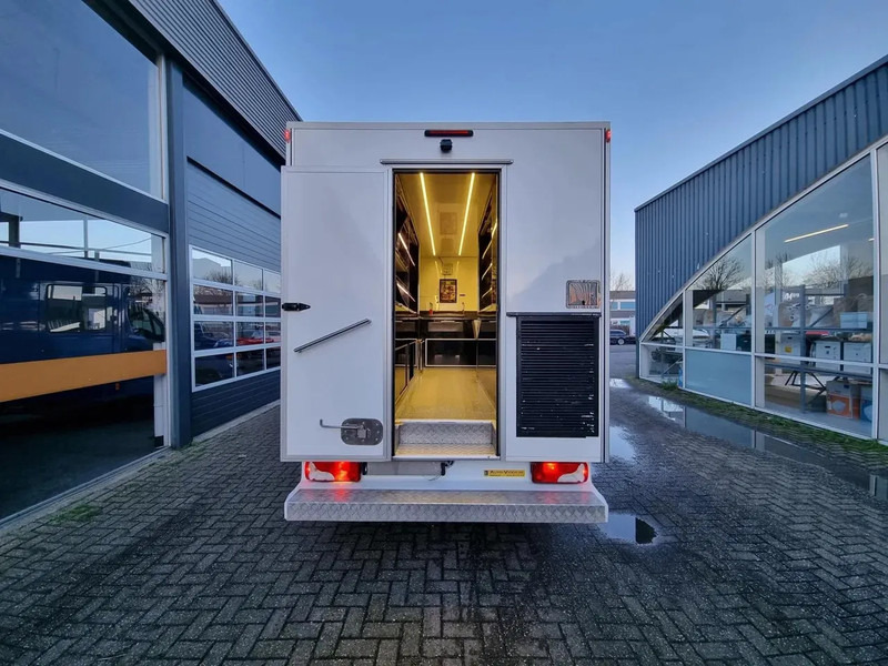 Mercedes-Benz Sprinter 513 CDI/ Foodtruck/ Verkoopwagen/ Camper - Toiduauto: pilt 2 Mercedes-Benz Sprinter 513 CDI/ Foodtruck/ Verkoopwagen/ Camper - Toiduauto: pilt 2