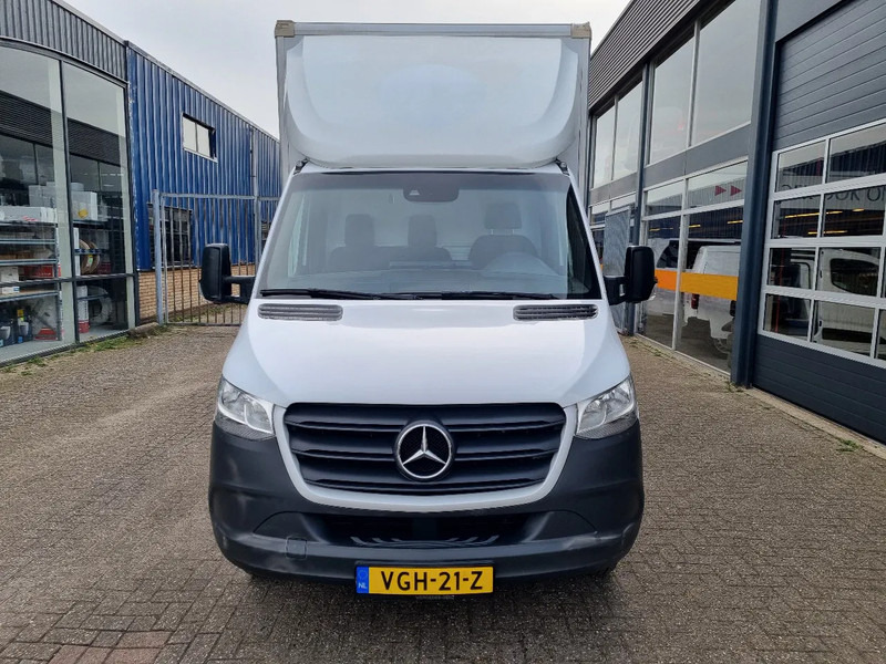 Mercedes-Benz Sprinter 514 CDI Koffer 22M3 /234 cm Hoog /1000 KG LBW / Euro 6 - Tarbesõiduk furgoon: pilt 3 Mercedes-Benz Sprinter 514 CDI Koffer 22M3 /234 cm Hoog /1000 KG LBW / Euro 6 - Tarbesõiduk furgoon: pilt 3