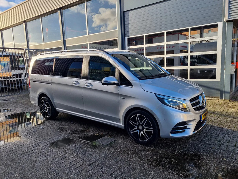 Mercedes-Benz V-Klasse V 250 D Dubbele Cabine AMG Euro 6 Elektrische deuren - Väike kaubik, Meeskonnaauto: pilt 1 Mercedes-Benz V-Klasse V 250 D Dubbele Cabine AMG Euro 6 Elektrische deuren - Väike kaubik, Meeskonnaauto: pilt 1