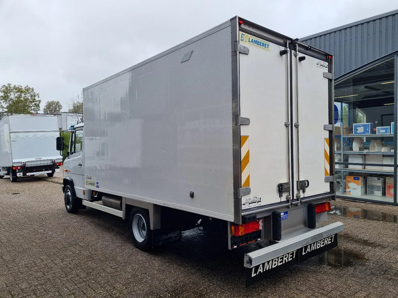 Mercedes-Benz Vario 816D/ Kuhlkoffer/ Carrier Supra 750mt/ Trennwand - Külmutiga veoauto: pilt 5 Mercedes-Benz Vario 816D/ Kuhlkoffer/ Carrier Supra 750mt/ Trennwand - Külmutiga veoauto: pilt 5