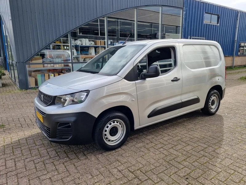Peugeot Partner 1.5 HDI/ Koelwagen/ Airco/ Navi - Tarbesõiduk külmik: pilt 4 Peugeot Partner 1.5 HDI/ Koelwagen/ Airco/ Navi - Tarbesõiduk külmik: pilt 4