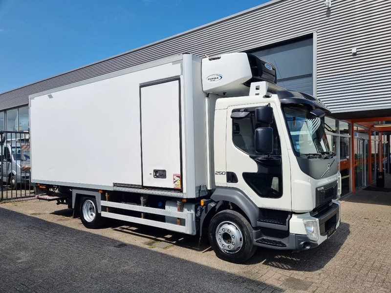 Volvo FL 250 Carrier 750MT ATP Zwischenwand LBW Euro 6 - Külmutiga veoauto: pilt 1 Volvo FL 250 Carrier 750MT ATP Zwischenwand LBW Euro 6 - Külmutiga veoauto: pilt 1