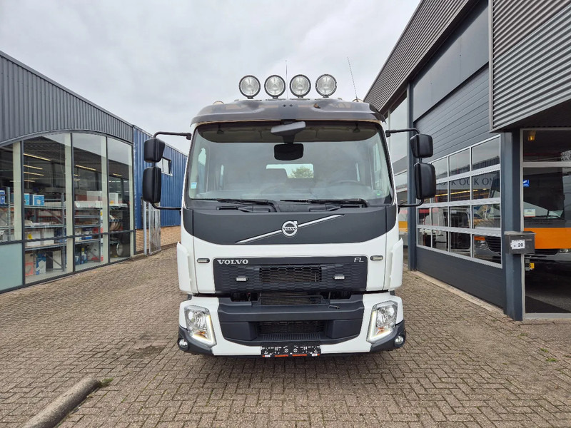 Volvo FL 250 E6 DoKa 7 Sitze/ Abschlepp/ Bergingswagen/ Hubbrille/ Winch - Puksiirauto: pilt 5 Volvo FL 250 E6 DoKa 7 Sitze/ Abschlepp/ Bergingswagen/ Hubbrille/ Winch - Puksiirauto: pilt 5