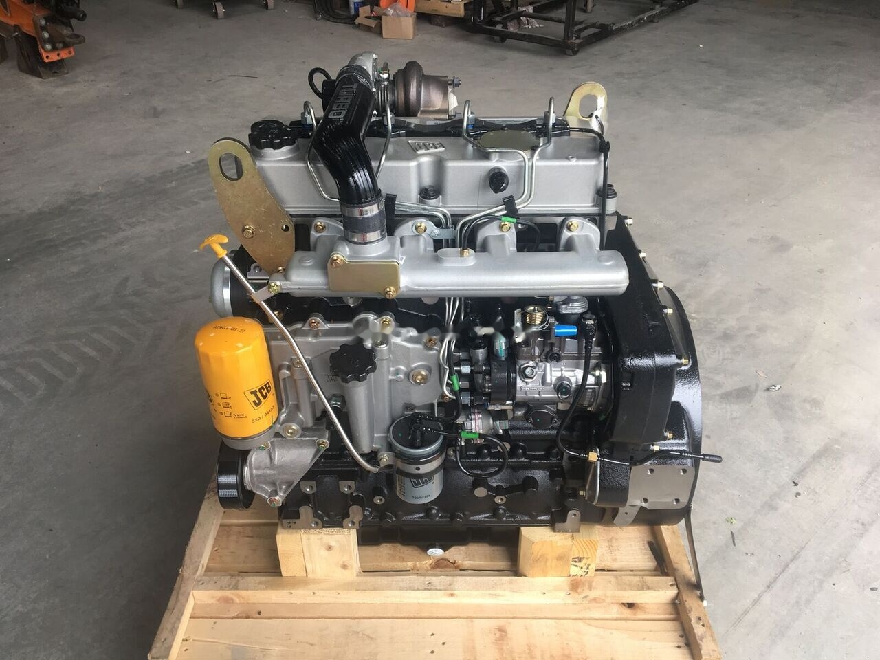 New JCB TIER 3 68KW - MECHANICAL - 12V - Mootor - Rataslaadur: pilt 1 New JCB TIER 3 68KW - MECHANICAL - 12V - Mootor - Rataslaadur: pilt 1