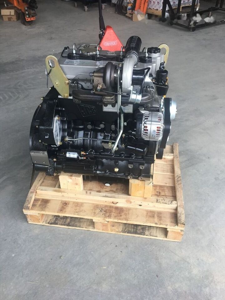 New JCB TIER 3 68KW - MECHANICAL - 12V - Mootor - Rataslaadur: pilt 4 New JCB TIER 3 68KW - MECHANICAL - 12V - Mootor - Rataslaadur: pilt 4