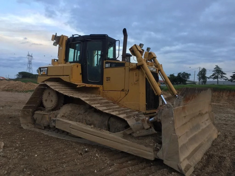 Caterpillar D6T LGP - Buldooser: pilt 2 Caterpillar D6T LGP - Buldooser: pilt 2