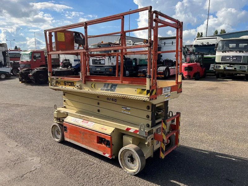 JLG 2646-E !!! LOW HOURS !!! - Käärlift: pilt 4 JLG 2646-E !!! LOW HOURS !!! - Käärlift: pilt 4