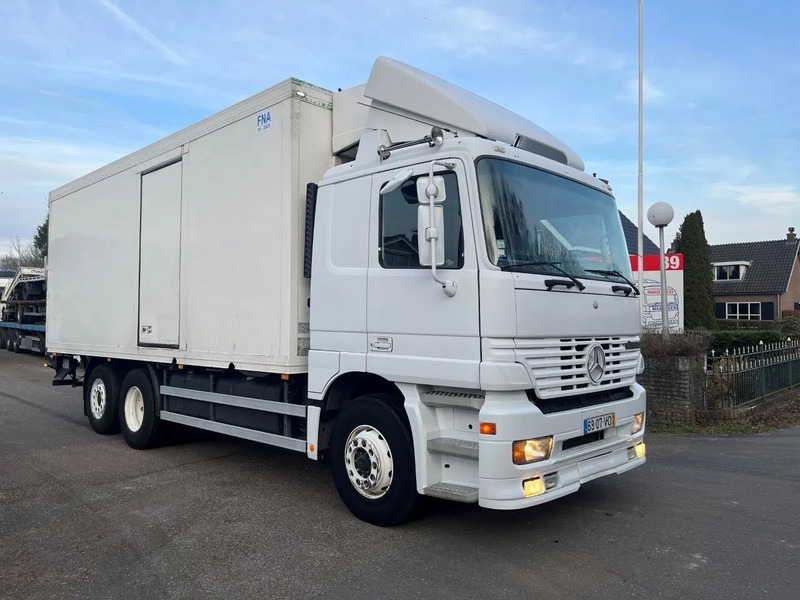 Mercedes-Benz Actros 2543 EPS 3 PEDAL CARRIER SUPRA 722 FRIGO COOLER NEW CONDITION - Külmutiga veoauto: pilt 4 Mercedes-Benz Actros 2543 EPS 3 PEDAL CARRIER SUPRA 722 FRIGO COOLER NEW CONDITION - Külmutiga veoauto: pilt 4