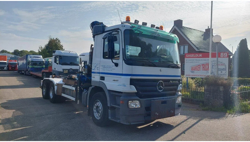 Mercedes-Benz Actros 2641 EPS 3 pedal 6x4 Container crane - Kraanaga veoauto: pilt 2 Mercedes-Benz Actros 2641 EPS 3 pedal 6x4 Container crane - Kraanaga veoauto: pilt 2