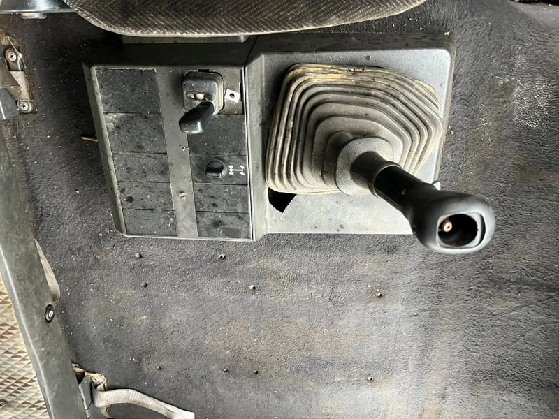 Madelveok/ Platvormveok Mercedes-Benz SK 1850 V8 MANUAL GEARBOX BIG AXLE FULL STEEL SPRING RETARDER: pilt 18