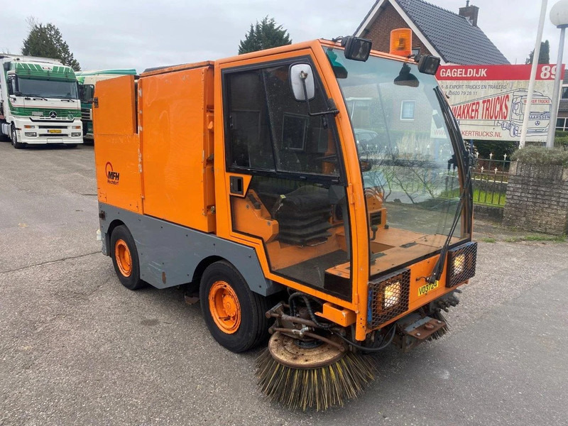 Nilfisk MFH2200 SWEEPER MFH 2200 CLEANER - Tööstuslik kuivpühkimismasin: pilt 3 Nilfisk MFH2200 SWEEPER MFH 2200 CLEANER - Tööstuslik kuivpühkimismasin: pilt 3