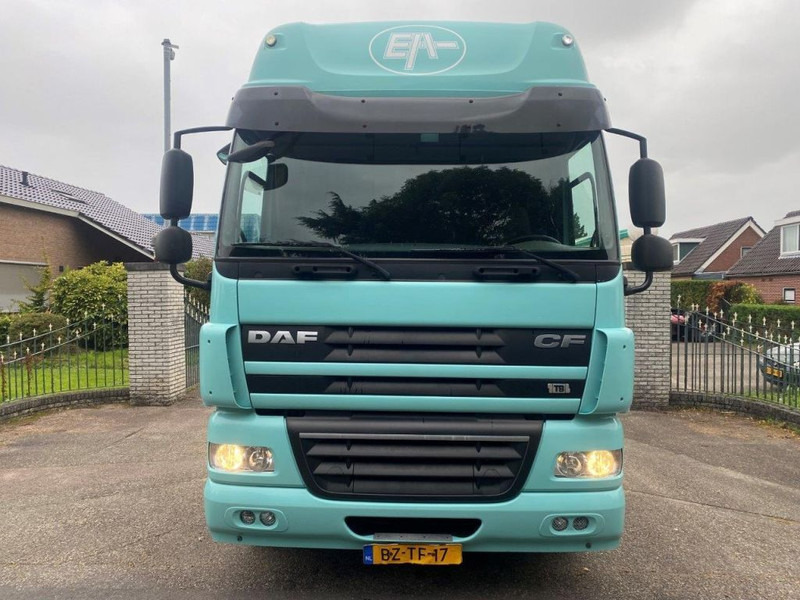DAF CF 85 - Sadulveok: pilt 2 DAF CF 85 - Sadulveok: pilt 2
