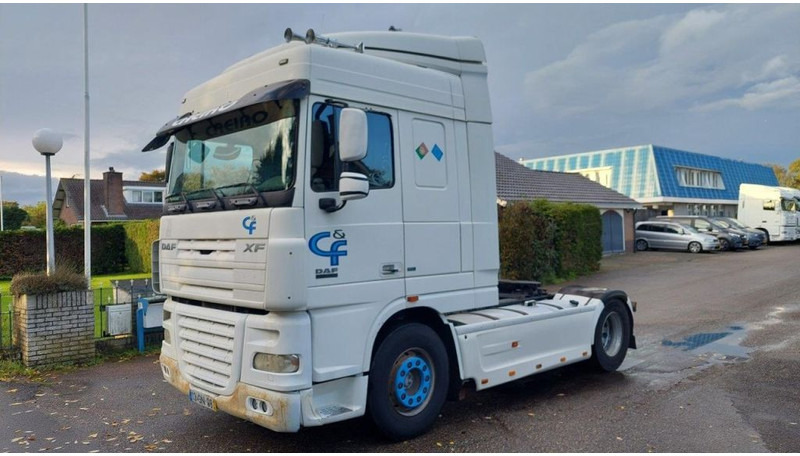 DAF XF 105.410 - Sadulveok: pilt 1 DAF XF 105.410 - Sadulveok: pilt 1
